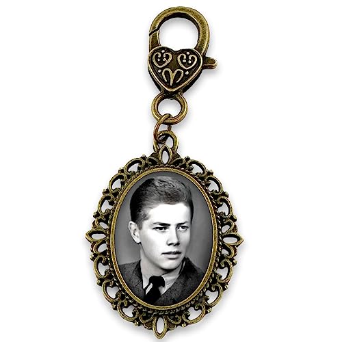 Bronze Antique Gold Wedding Bouquet Photo Charm for Walking Down The Aisle Remembrance Charm in Memory of a Loved One for Bride's Flowers
